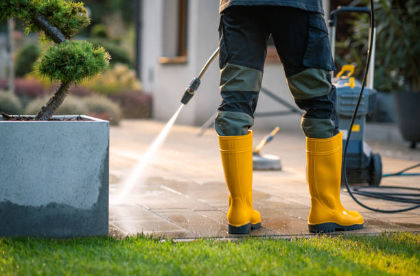 Why Choose Our Certified Pressure Washing Experts for Your Project Needs in Wisconsin Dells, WI?